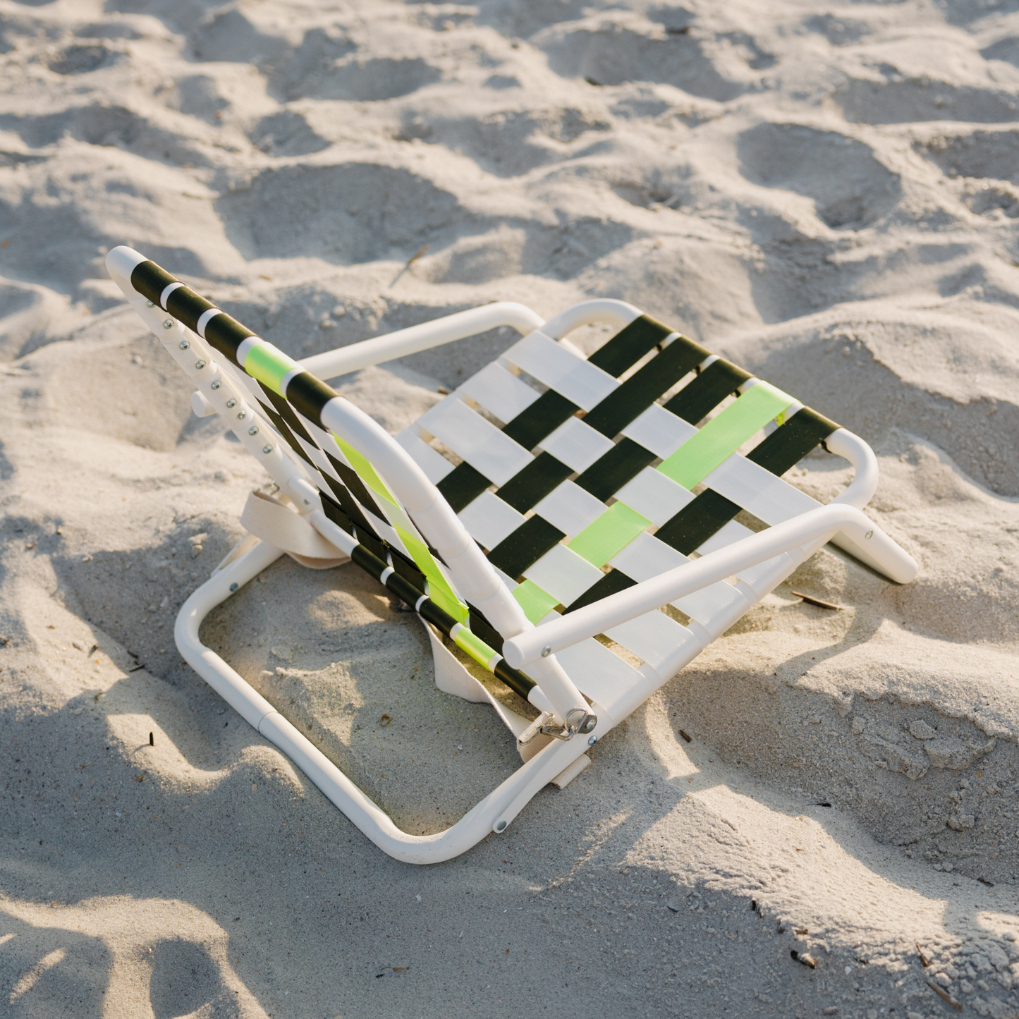 The Praia Chair — Palm